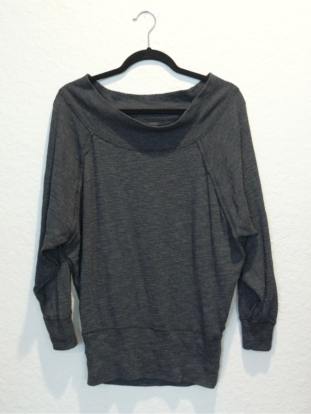 We The Free Long Sleeve Wide Neck Off the Shoulder Top Size XS Heather Black